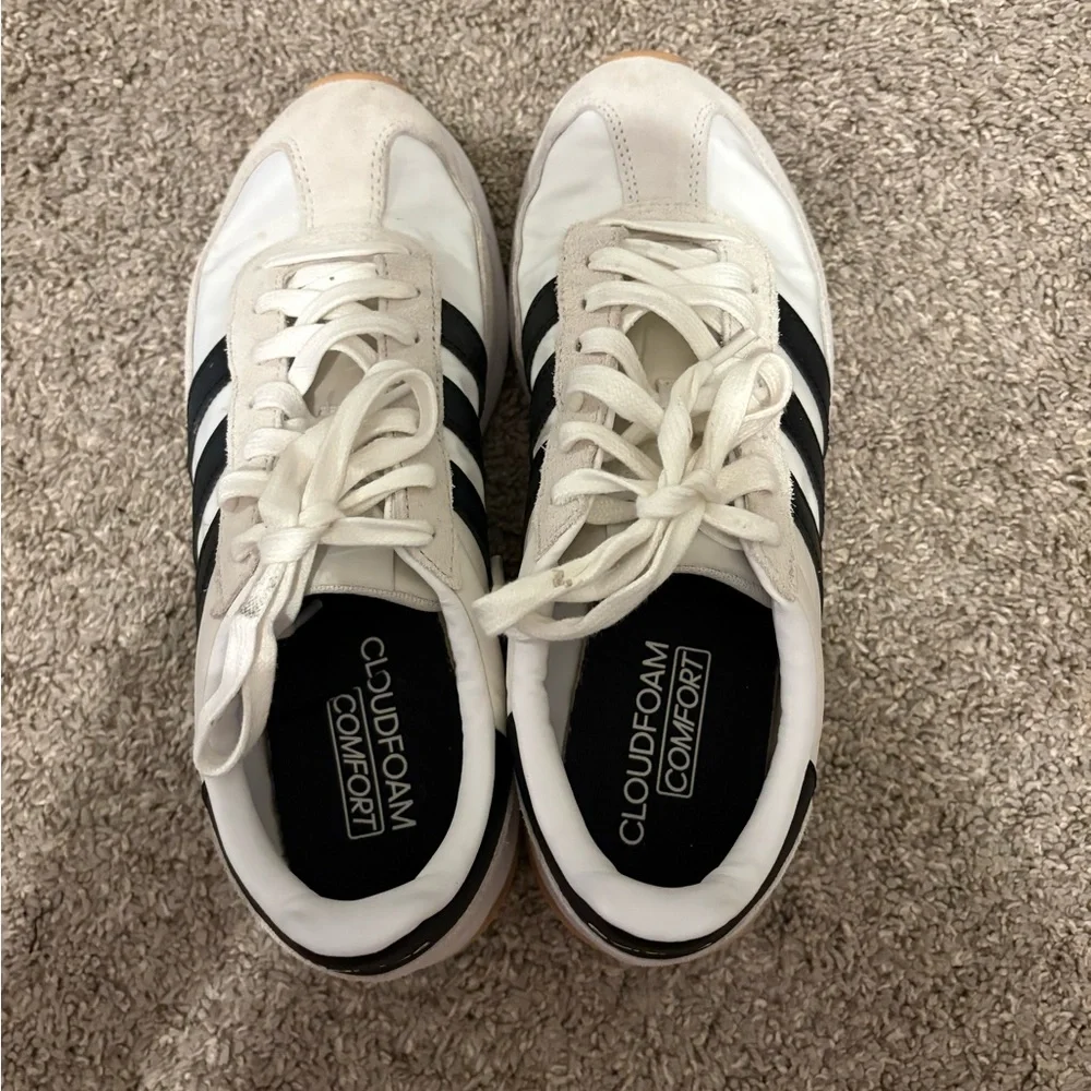 Adidas Run 70s 2.0 Sneaker - Picture 3 of 4